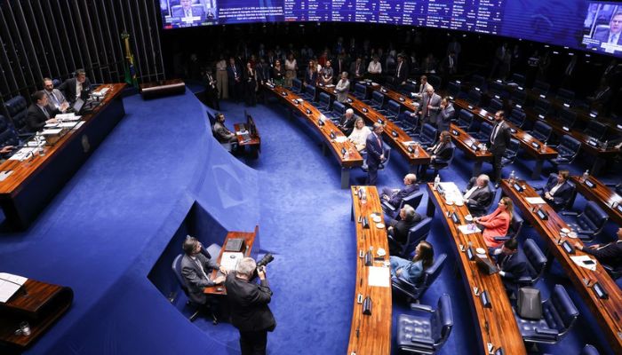 Senado aprova aumento de limite e perdão de dívida para MEIs