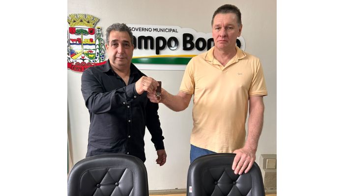 Campo Bonito - Transmissão de cargo marca o retorno de Mario Weber à chefia do Executivo Municipal