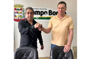 Campo Bonito - Transmissão de cargo marca o retorno de Mario Weber à chefia do Executivo Municipal
