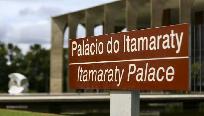 Itamaraty acusa Milei de tentar interferir na eleição brasileira