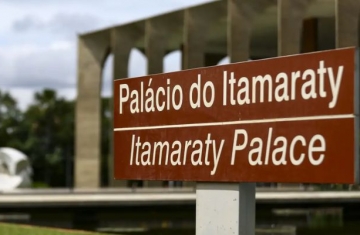 Itamaraty acusa Milei de tentar interferir na eleição brasileira