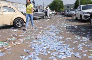 Pedir votos e fazer propaganda: saiba o que é proibido no dia de votar