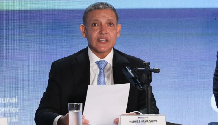Presidente do TSE diz que eleições ocorreram dentro da normalidade