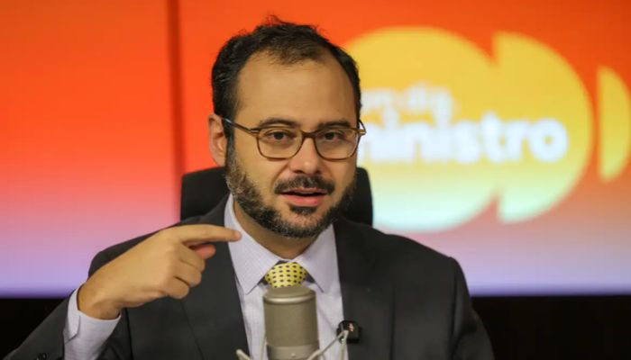 Perdão das dívidas de MEIs é medida fiscal “necessária”, diz ministro