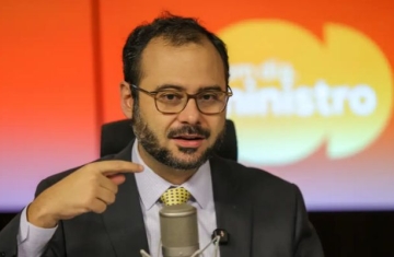 Perdão das dívidas de MEIs é medida fiscal “necessária”, diz ministro